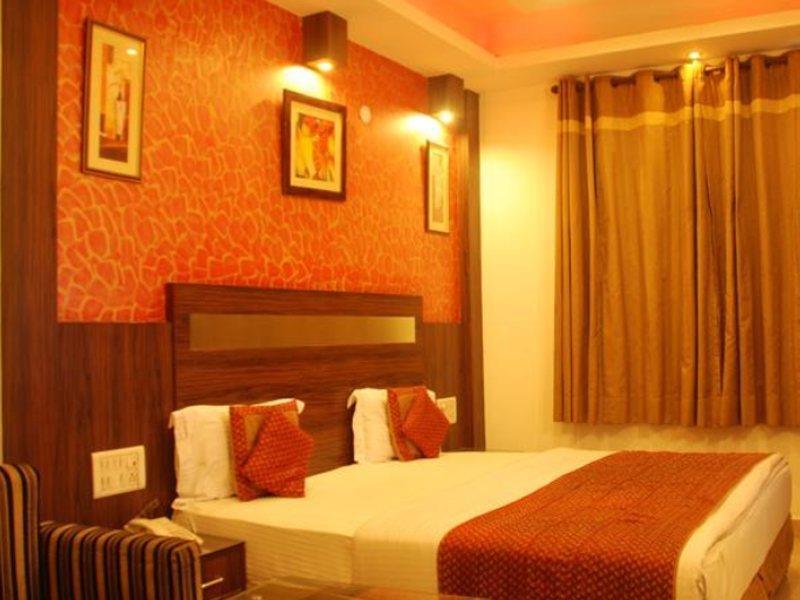 Hotel Baba Deluxe Near New Delhi Railway Station And City Center -By Rcg Hotels Екстер'єр фото